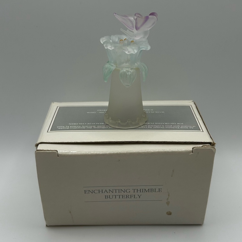 Avon NOS VTG '2000' Enchanted Thimble Butterfly